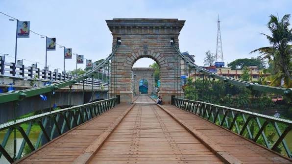 Punalur Suspension Bridge Kerala: Location, Route, Traffic & Nearby Areas